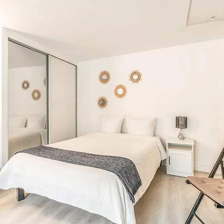 Chatelet Flat * Paris